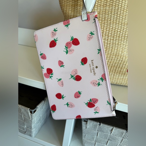 Kate Spade Straw Tote Bag with Strawberry Wristlet and Cosmetic Pouch Set - Picture 2 of 12